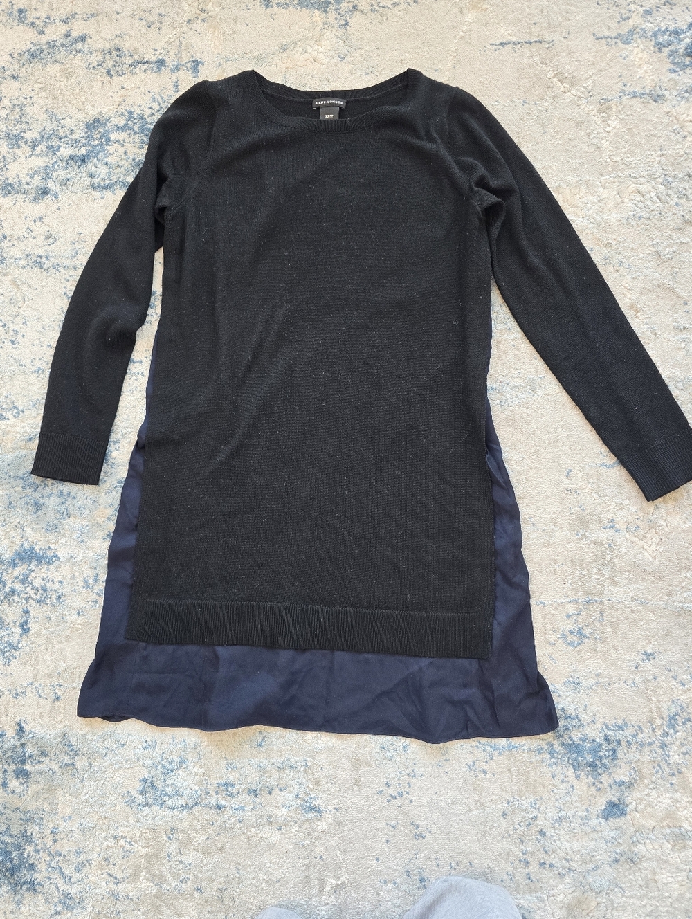 Club Monaco Black Knit Tunic Sweater with Navy Silk Hem Size XS